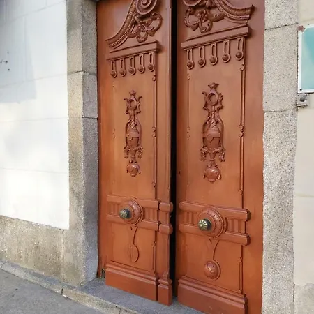 La Corredera 3*