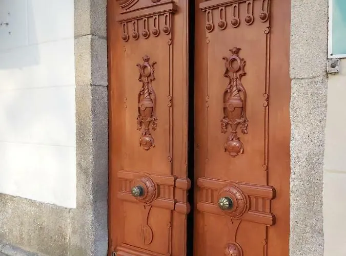 La Corredera 3*